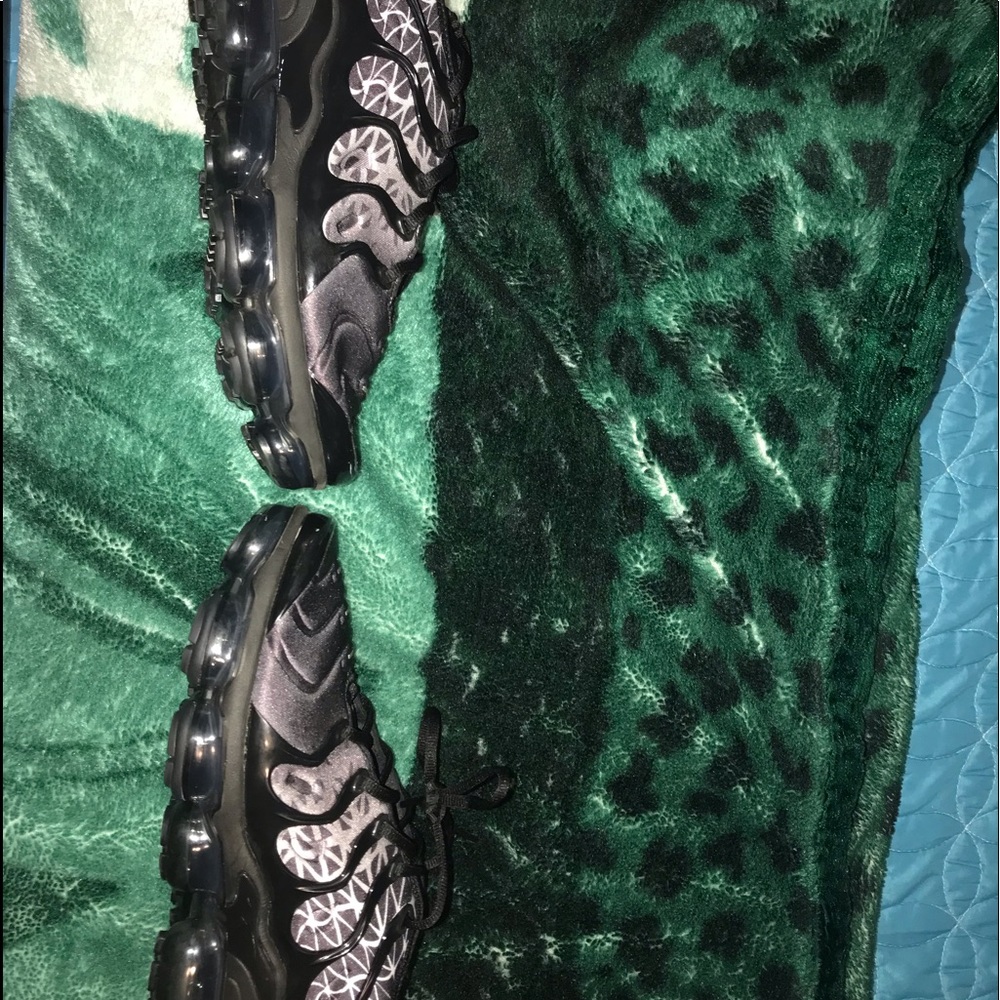 Vapor Maxes